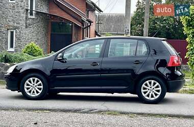 Хетчбек Volkswagen Golf 2008 в 