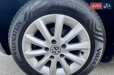 Хетчбек Volkswagen Golf 2008 в 