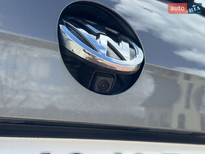 Универсал Volkswagen Golf 2016 в Дрогобыче фото 39 Универсал Volkswagen Golf 2016 в Дрогобыче