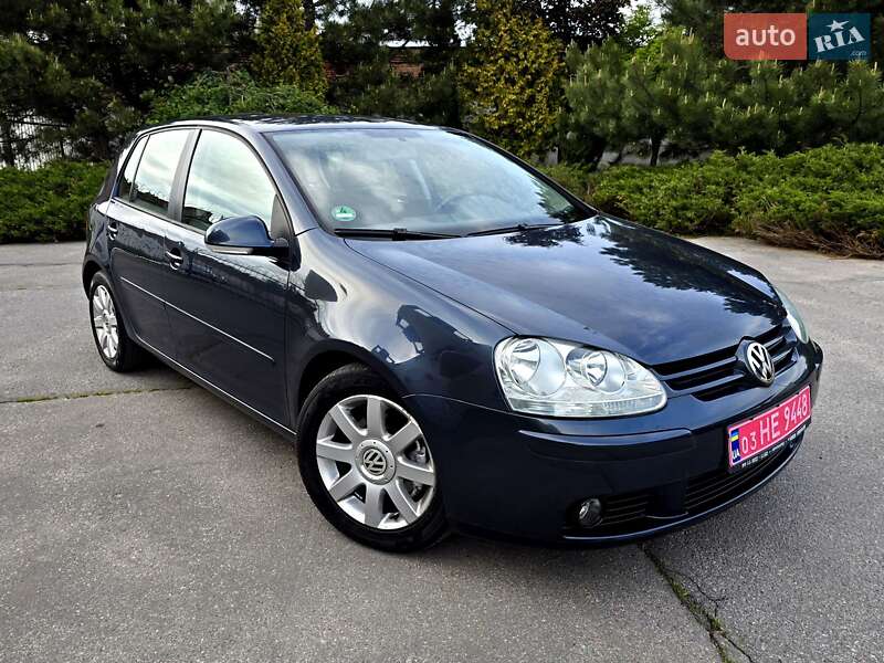 Хетчбек Volkswagen Golf 2006 в Полтаві