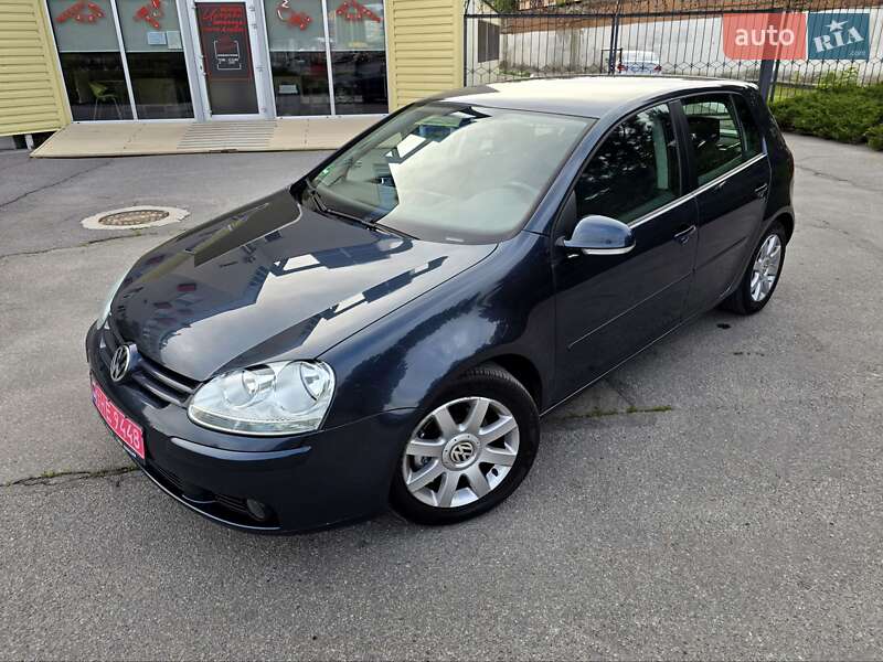 Хетчбек Volkswagen Golf 2006 в Полтаві