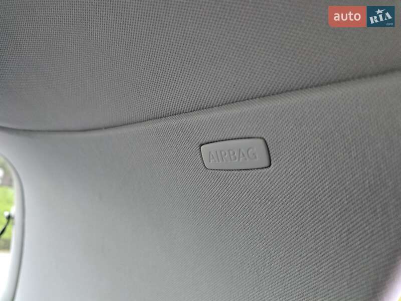 Хетчбек Volkswagen Golf 2006 в Полтаві
