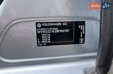 Хетчбек Volkswagen Golf 2010 в 