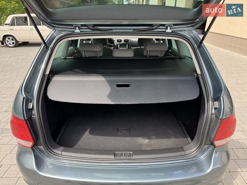 Универсал Volkswagen Golf 2008 в Тернополе