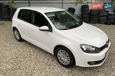 Хетчбек Volkswagen Golf 2009 в Надвірній