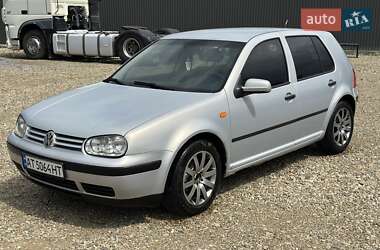 Хетчбек Volkswagen Golf 1998 в Калуші