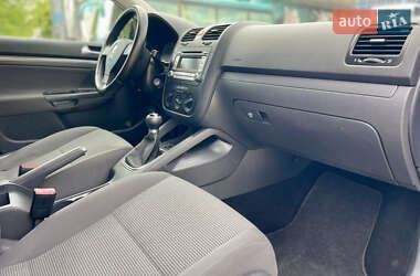 Универсал Volkswagen Golf 2008 в 