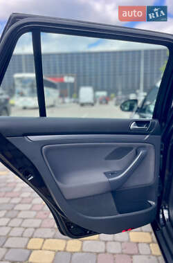 Универсал Volkswagen Golf 2008 в 