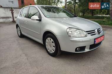 Хетчбек Volkswagen Golf 2007 в 