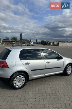 Универсал Volkswagen Golf 2006 в 