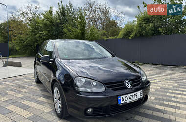 Хэтчбек Volkswagen Golf 2008 в 