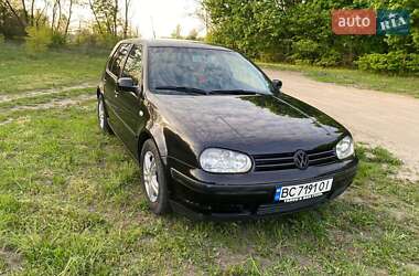 Хэтчбек Volkswagen Golf 2000 в Львове