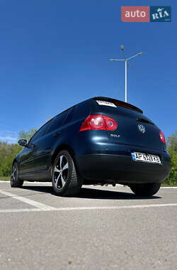 Хэтчбек Volkswagen Golf 2007 в 
