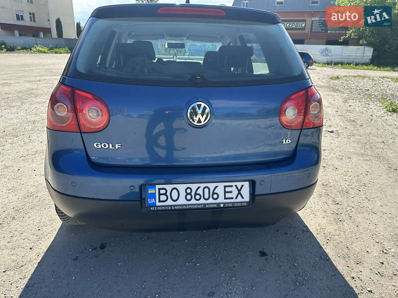 Хетчбек Volkswagen Golf 2007 в Тернополі