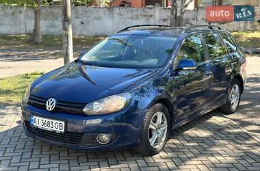 Универсал Volkswagen Golf 2011 в Николаеве