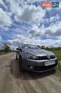 Хетчбек Volkswagen Golf 2012 в Києві
