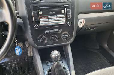 Универсал Volkswagen Golf 2009 в 