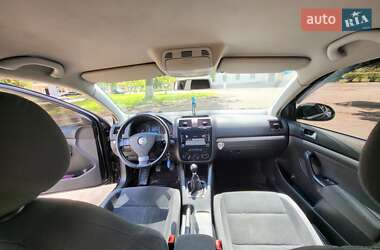 Универсал Volkswagen Golf 2009 в 
