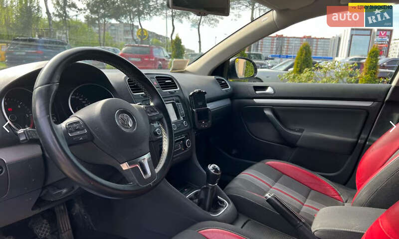 Універсал Volkswagen Golf 2013 в Львові