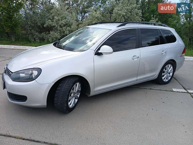 Универсал Volkswagen Golf 2011 в Новой Одессе