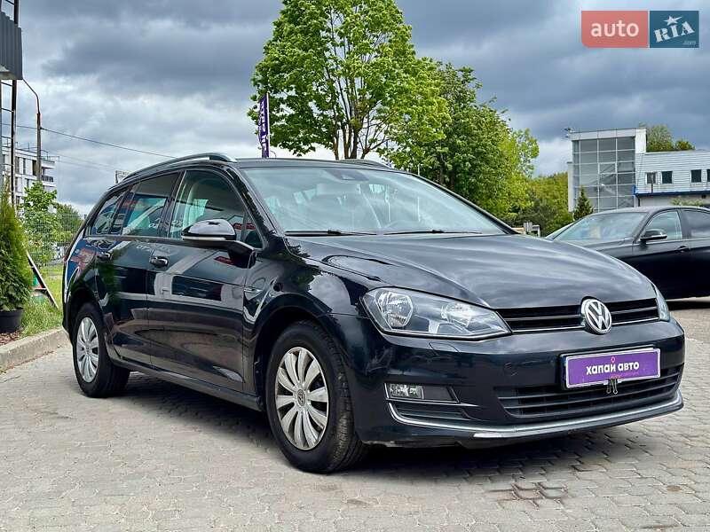 Универсал Volkswagen Golf 2016 в Львове