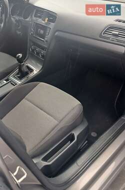 Универсал Volkswagen Golf 2015 в 