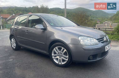 Універсал Volkswagen Golf 2008 в Сваляві
