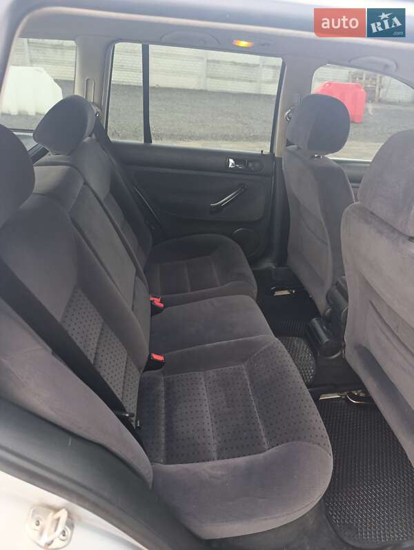 Універсал Volkswagen Golf 1999 в Великій Багачці