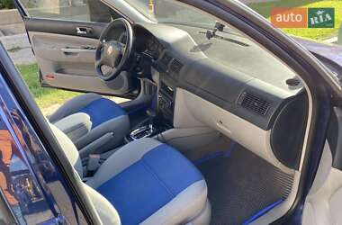 Универсал Volkswagen Golf 2000 в 