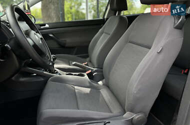 Хэтчбек Volkswagen Golf 2007 в 