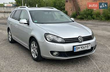 Універсал Volkswagen Golf 2010 в 