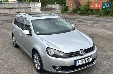 Універсал Volkswagen Golf 2010 в 