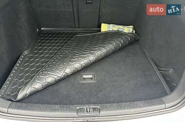 Універсал Volkswagen Golf 2010 в 