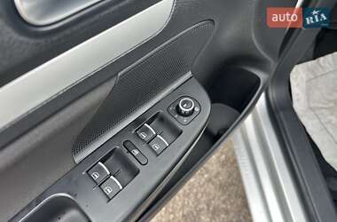 Універсал Volkswagen Golf 2010 в 