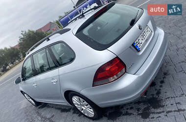 Универсал Volkswagen Golf 2013 в 