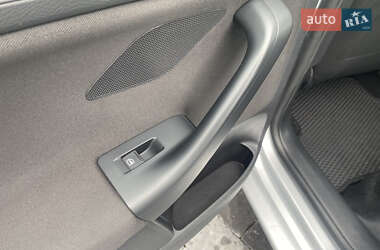 Универсал Volkswagen Golf 2013 в 