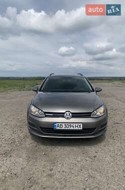 Универсал Volkswagen Golf 2015 в Погребище