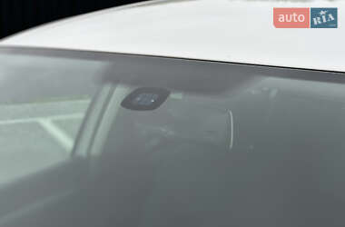 Хетчбек Volkswagen Golf 2008 в 