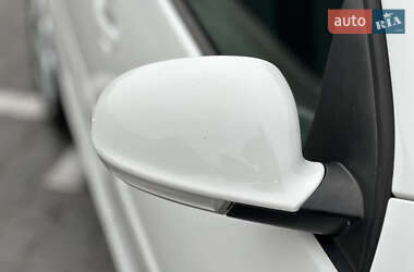 Хетчбек Volkswagen Golf 2008 в 