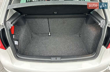 Хетчбек Volkswagen Golf 2008 в 