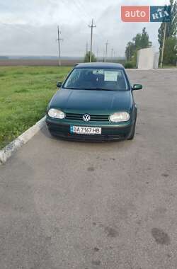 Хетчбек Volkswagen Golf 2000 в Знам'янці