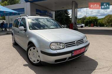 Универсал Volkswagen Golf 2006 в Городке