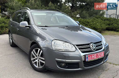 Универсал Volkswagen Golf 2009 в Полтаве