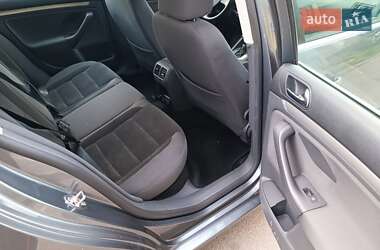 Универсал Volkswagen Golf 2009 в 