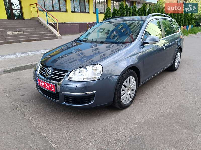 Универсал Volkswagen Golf 2009 в 