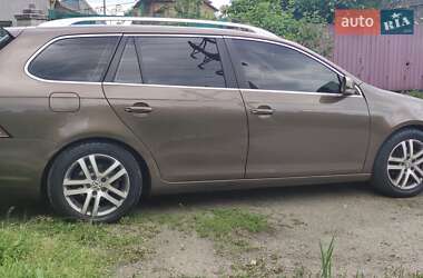 Универсал Volkswagen Golf 2011 в 