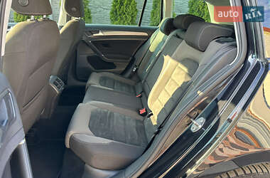 Универсал Volkswagen Golf 2017 в 