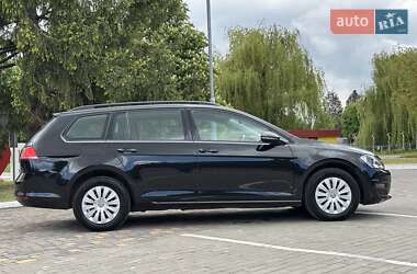 Універсал Volkswagen Golf 2015 в 