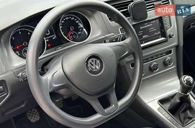 Універсал Volkswagen Golf 2015 в 