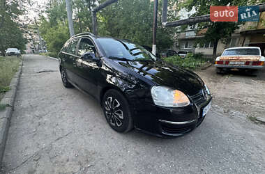 Универсал Volkswagen Golf 2008 в Николаеве